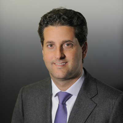 Andrew Till headshot