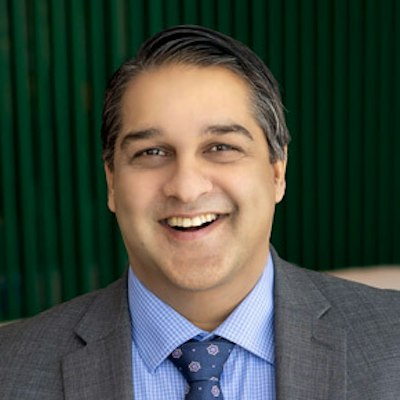 Alan Qureshi headshot
