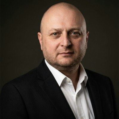 Adrian Danila headshot