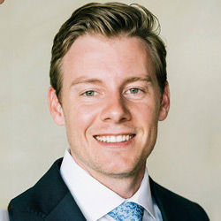 Austin Alvis headshot
