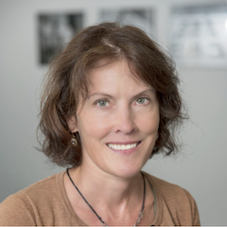 Elizabeth Flannery headshot