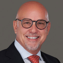Richard Ross headshot